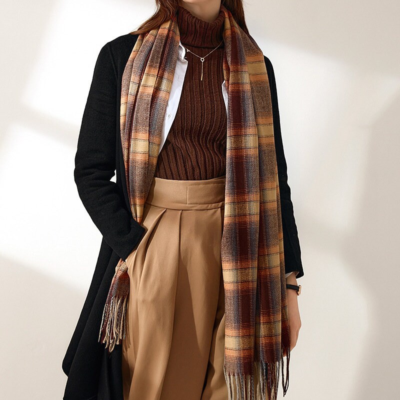 Plaid Print Fringe Hem Scarf