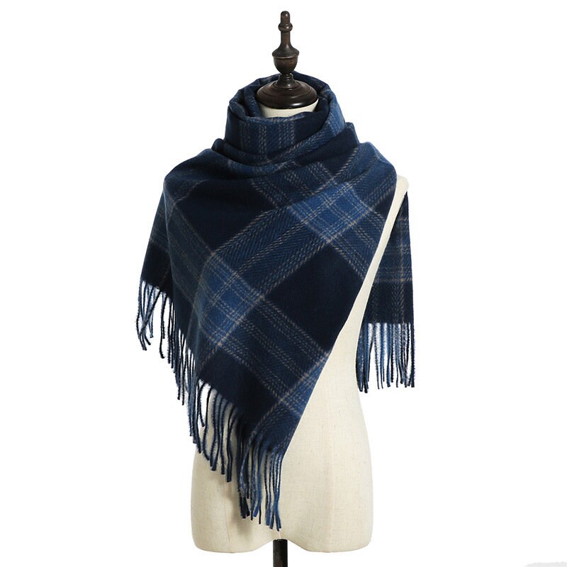 Plaid Print Fringe Hem Scarf